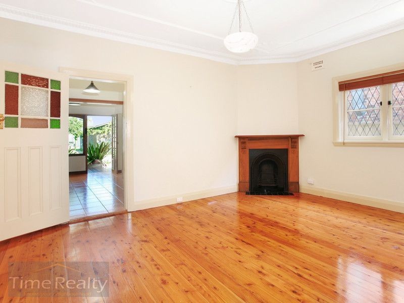 21a Fitzroy St, Abbotsford NSW 2046