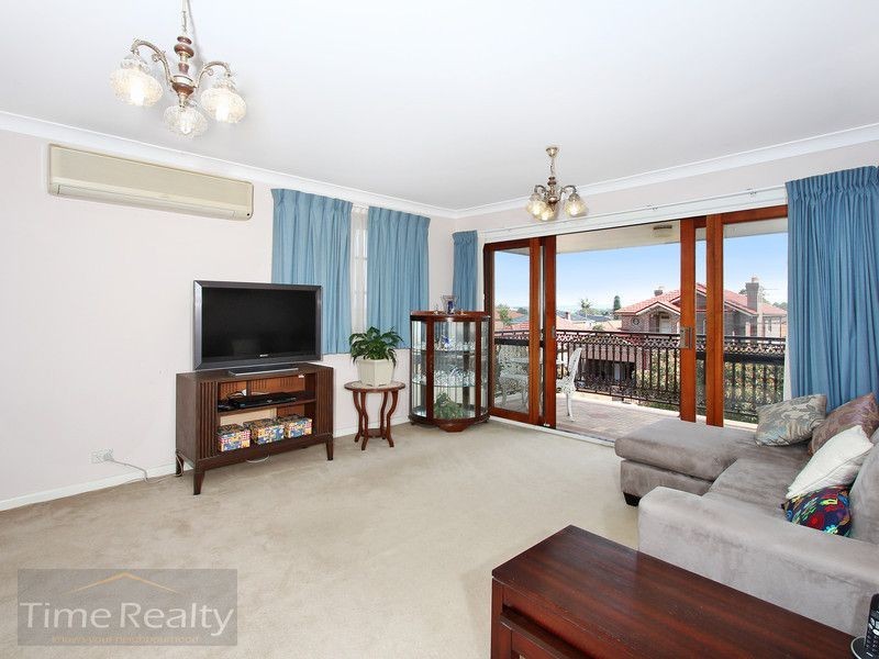 7 Gartfern Ave, Wareemba NSW 2046