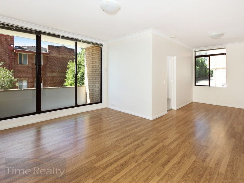 3/5-9 Bay Rd, Russell Lea NSW 2046