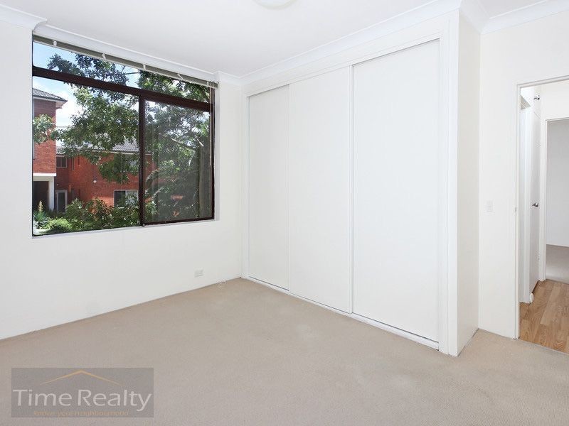 3/5-9 Bay Rd, Russell Lea NSW 2046