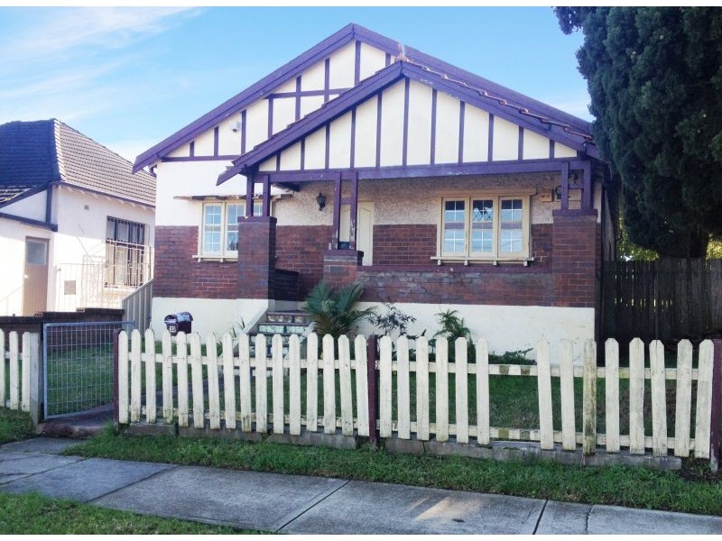 32 Violet Street, Croydon Park NSW 2133