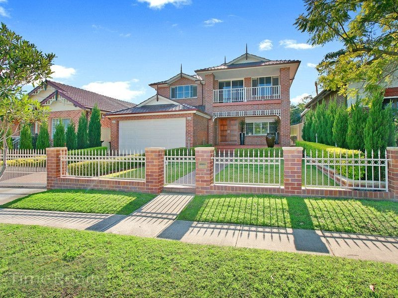 70 Cabarita Road, Concord NSW 2137