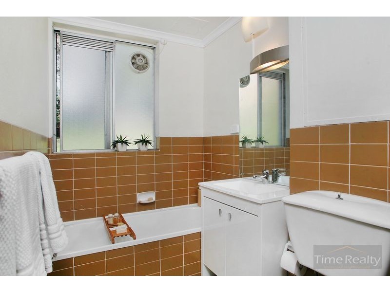 3/12 Bortfield  Drive, Chiswick NSW 2046