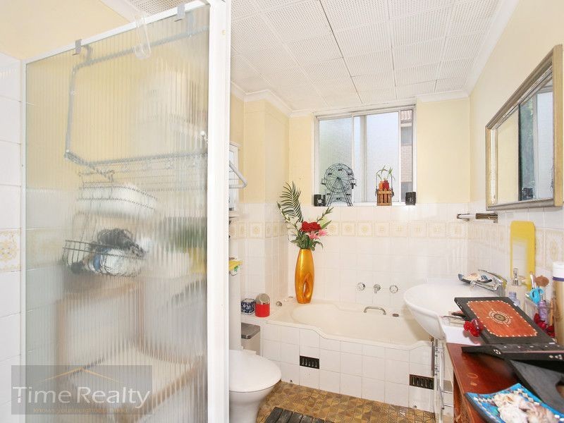 3/64 Kings Rd, Five Dock NSW 2046