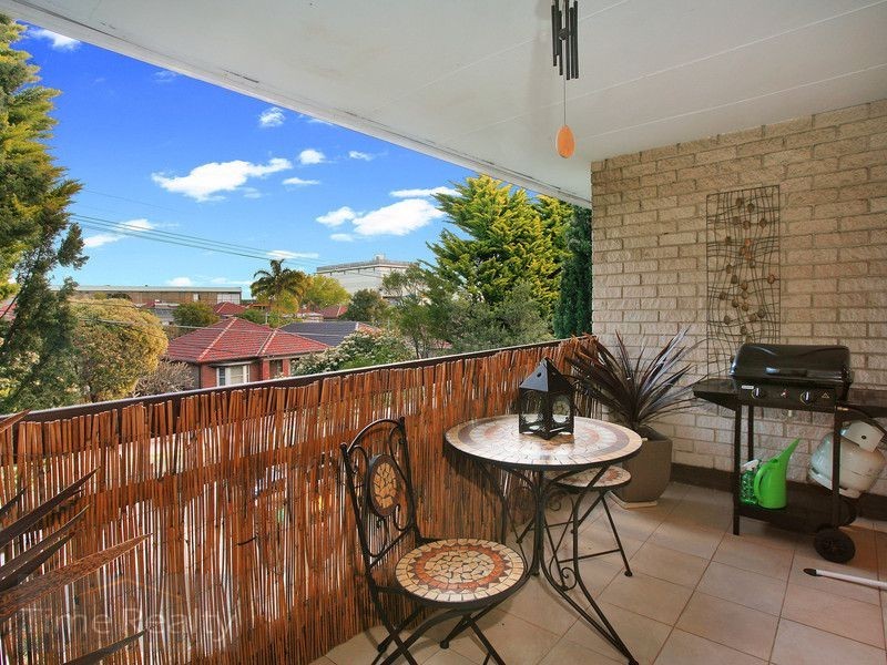 4/64 Kings Road, Five Dock NSW 2046