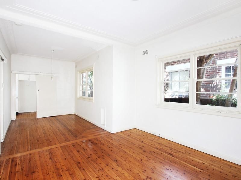 4 Moore Street, Cabarita NSW 2137