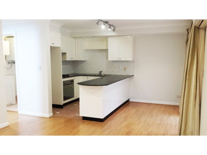 11/2 Barnstaple Lane, Five Dock NSW 2046