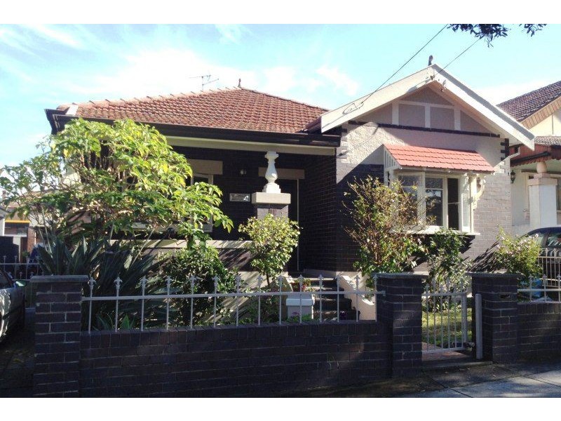 11 Acacia Street, Belmore NSW 2192