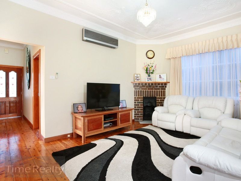 6 Mortlake Street, Concord NSW 2137