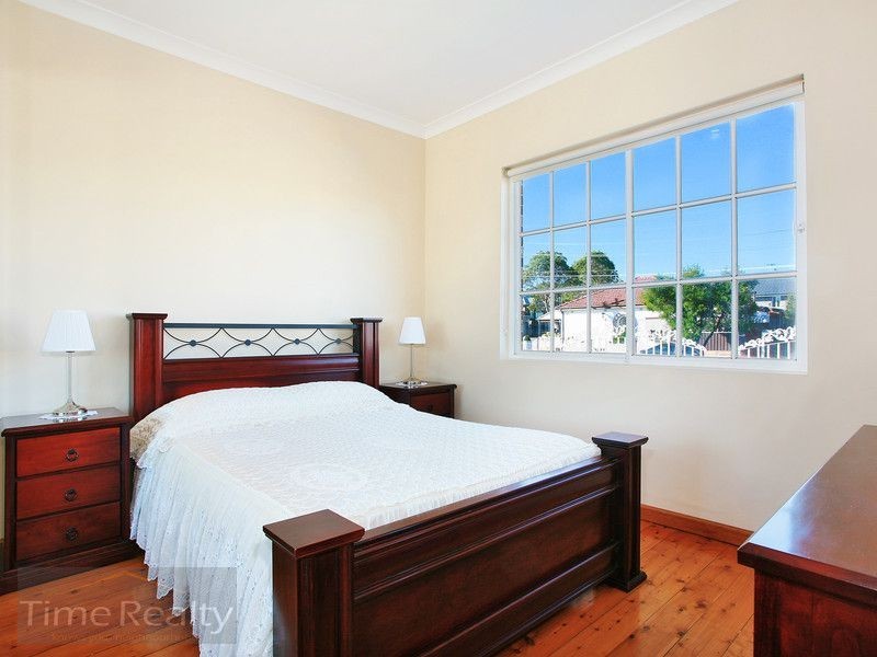 6 Mortlake Street, Concord NSW 2137