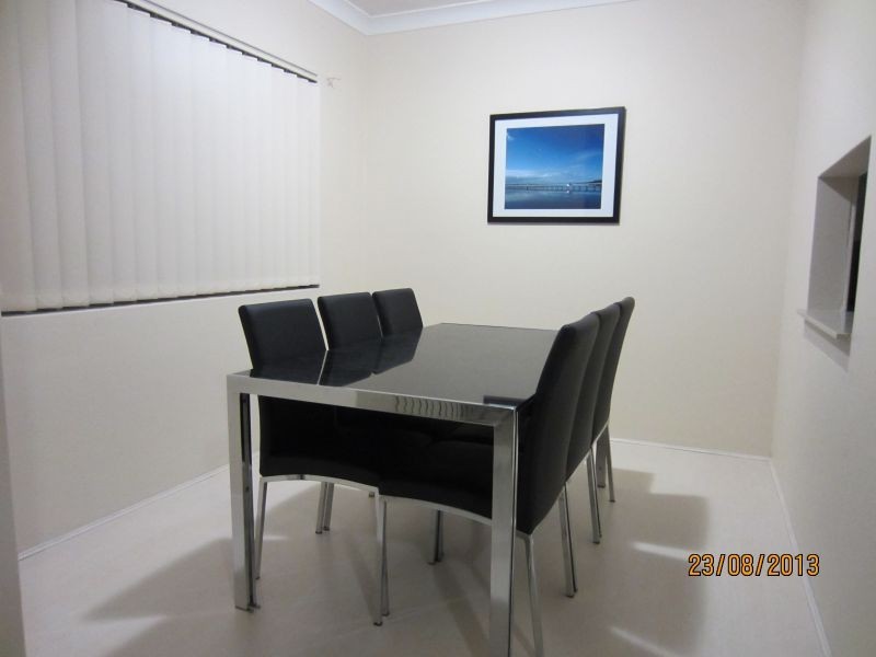 2/137 Regatta Rd, Canada Bay NSW 2046