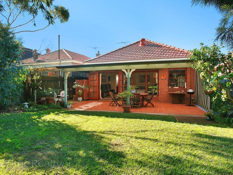 11 Arlington Street, Five Dock NSW 2046