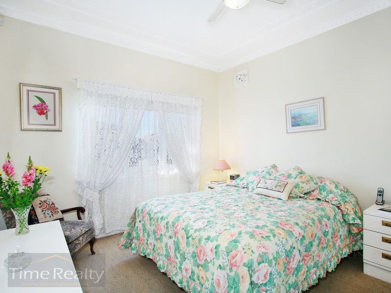 11 Arlington Street, Five Dock NSW 2046