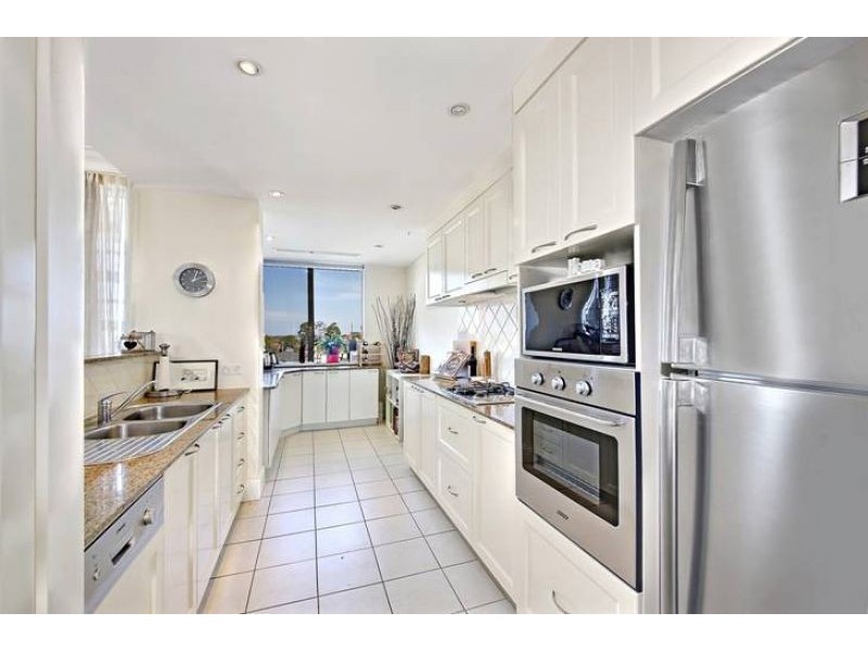 403/8 Village Drive, Breakfast Point NSW 2137