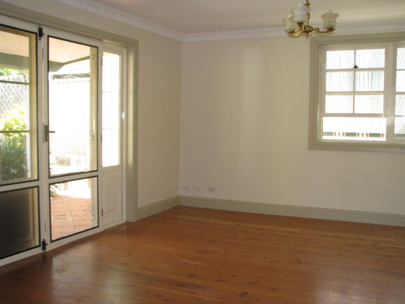 6 Bishop Street, Cabarita NSW 2137