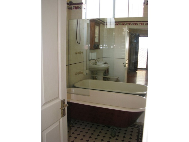 6 Bishop Street, Cabarita NSW 2137