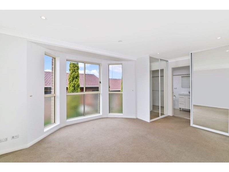 4/11 Walton Cres, Abbotsford NSW 2046