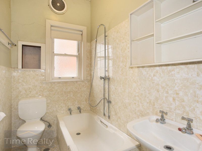 58 Badgery Ave, Homebush NSW 2140