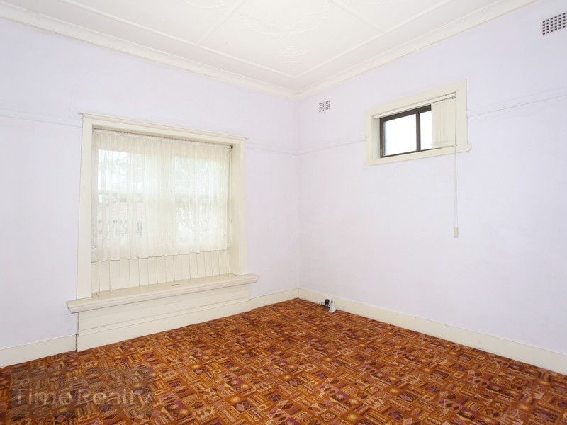 58 Badgery Ave, Homebush NSW 2140