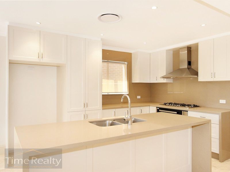 8 Riverview St, Concord NSW 2137