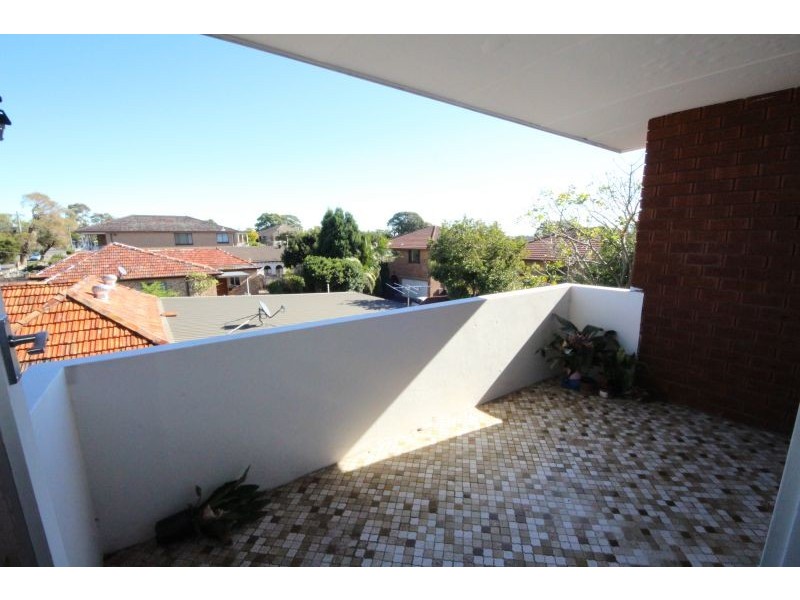 12/15 St Albans Road, Kingsgrove NSW 2208