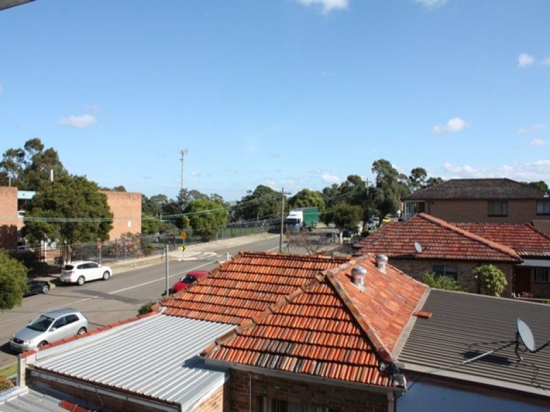 12/15 St Albans Road, Kingsgrove NSW 2208
