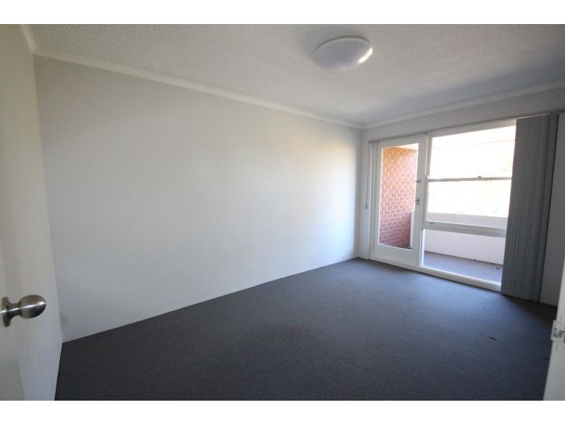12/15 St Albans Road, Kingsgrove NSW 2208