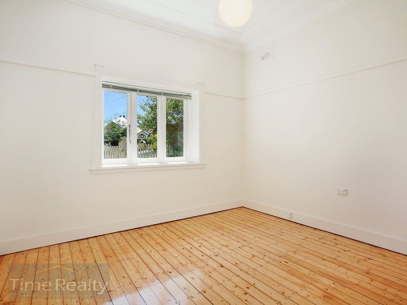 591 Great North Rd, Abbotsford NSW 2046