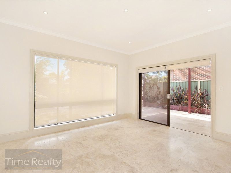 8 Riverview Street, Concord NSW 2137