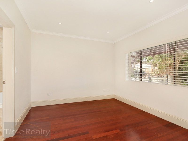 8 Riverview Street, Concord NSW 2137