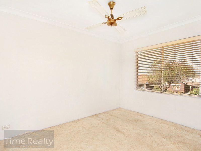 2/54 St Albans St, Abbotsford NSW 2046