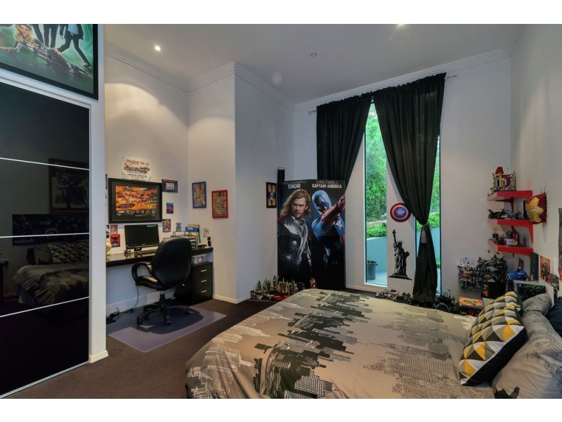 1 Rosewall Court, Mount Kynoch QLD 4350