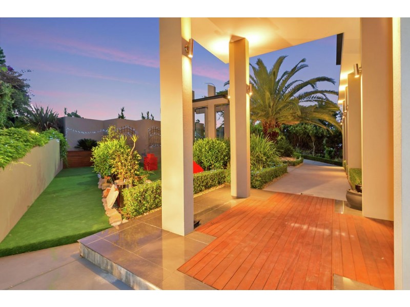 1 Rosewall Court, Mount Kynoch QLD 4350