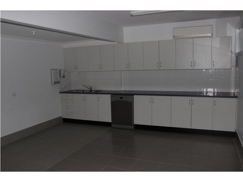 324 Ruthven Street, Toowoomba City QLD 4350