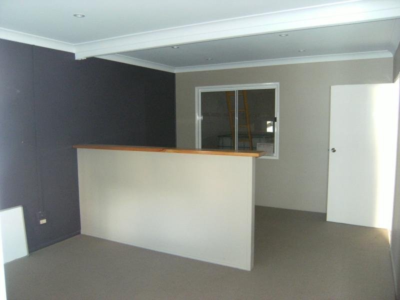 7/493 South Street, Harristown QLD 4350