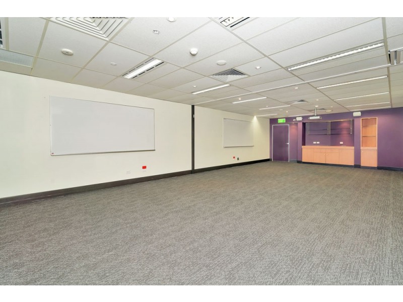 Level 4 10 Russell Street, Toowoomba City QLD 4350