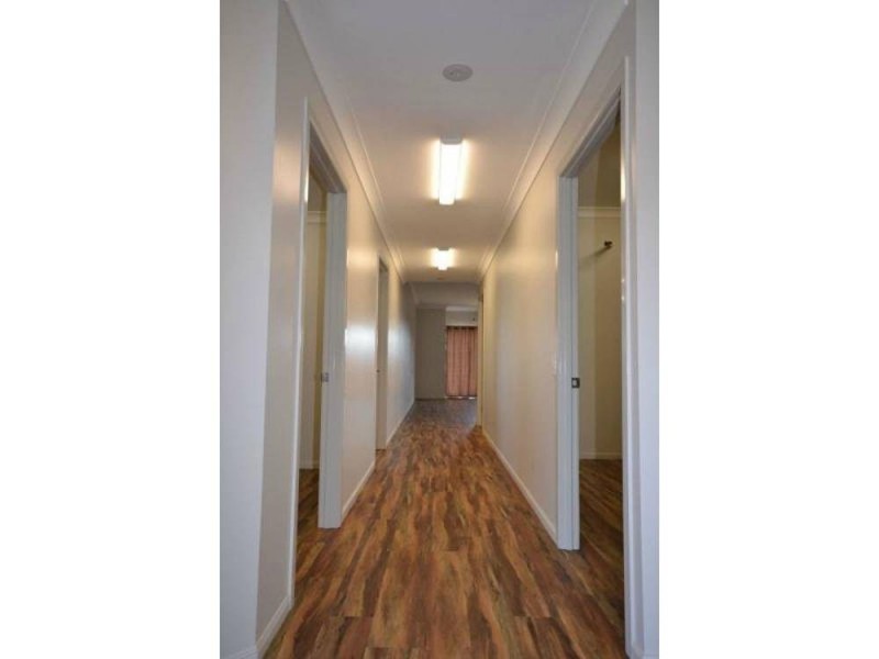 Shed 1/5-7 Yarra Lane, Toowoomba City QLD 4350