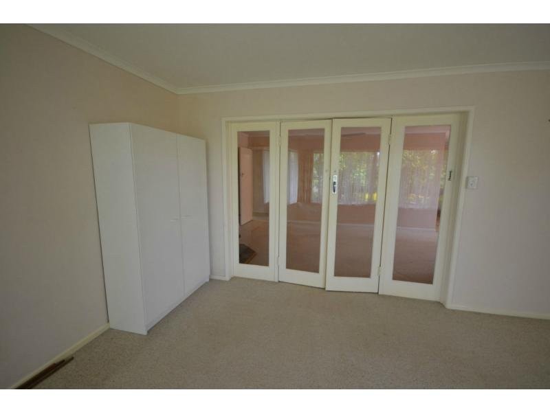 43 Hoey Street, Kearneys Spring QLD 4350