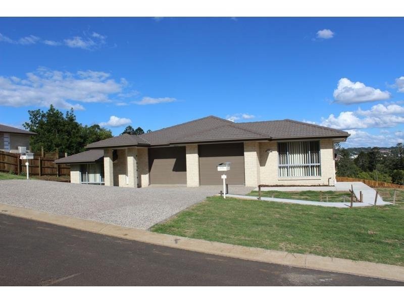 17  Unit 1 Alpine Court, Cranley QLD 4350