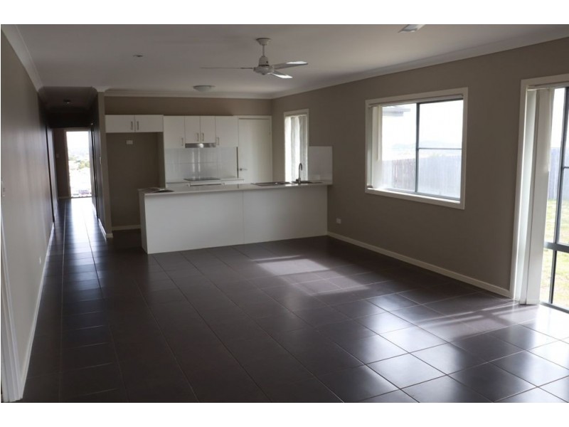 47 Whitman Street, Westbrook QLD 4350