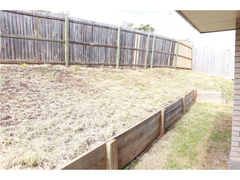 47 Whitman Street, Westbrook QLD 4350