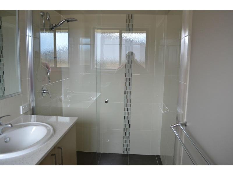 1/19 Alpine Court, Cranley QLD 4350