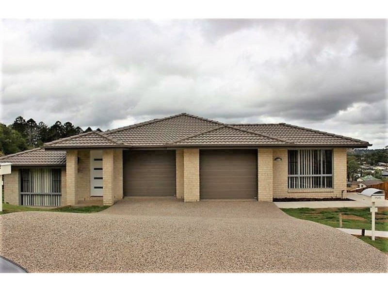2/19 Alpine Court, Cranley QLD 4350