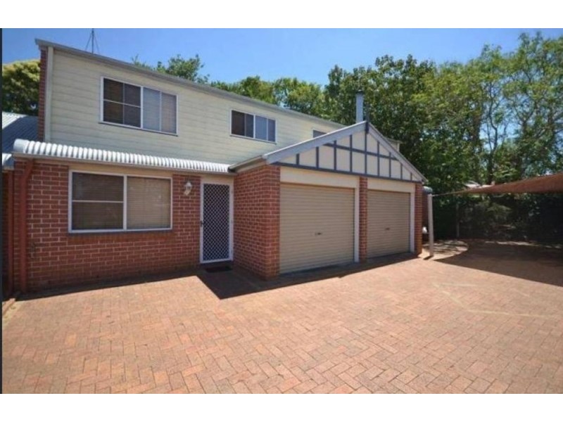 U3/8 Lindsay Street, East Toowoomba QLD 4350