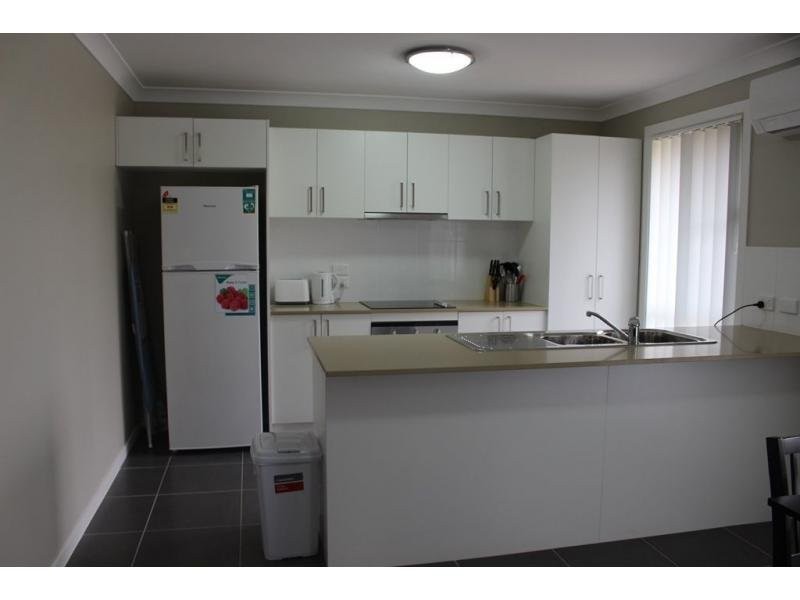 2/103 Gorman Street, Darling Heights QLD 4350