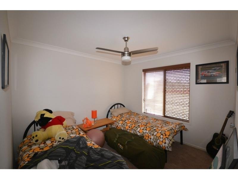 16 Phipps Drive, Meringandan West QLD 4352