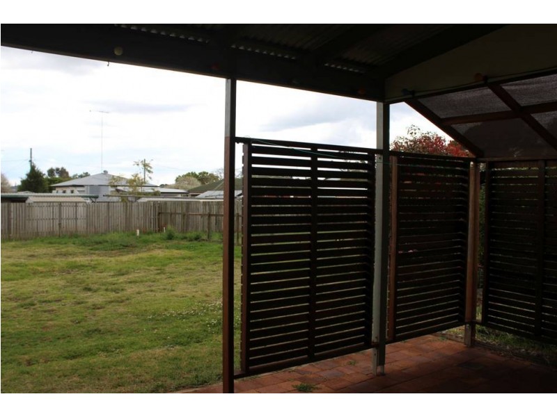 97 Taylor Street, Newtown QLD 4350