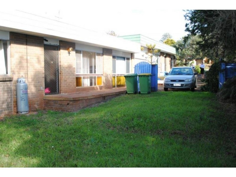 72 Hoey Street, Kearneys Spring QLD 4350