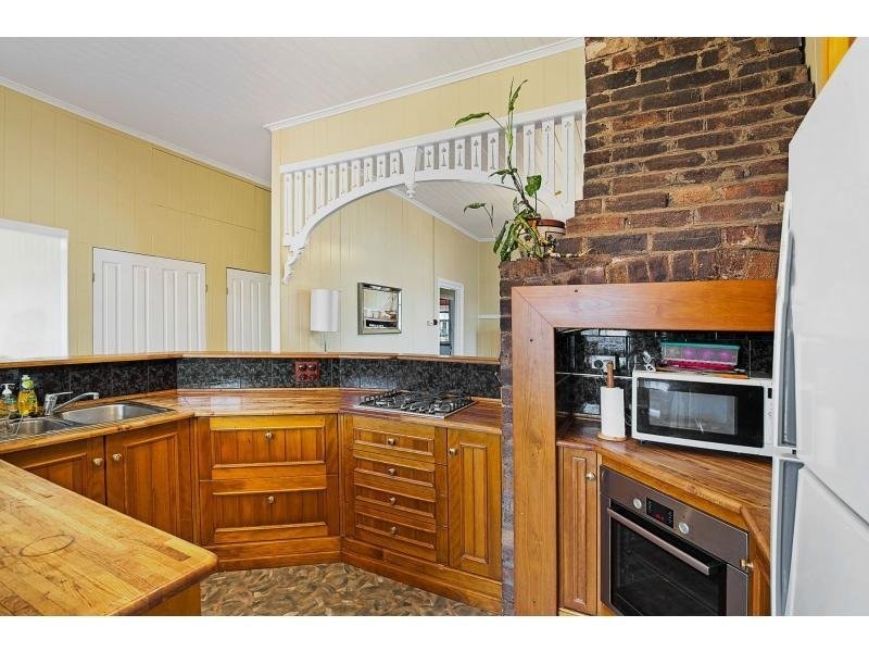 158 Campbell Street, Toowoomba City QLD 4350