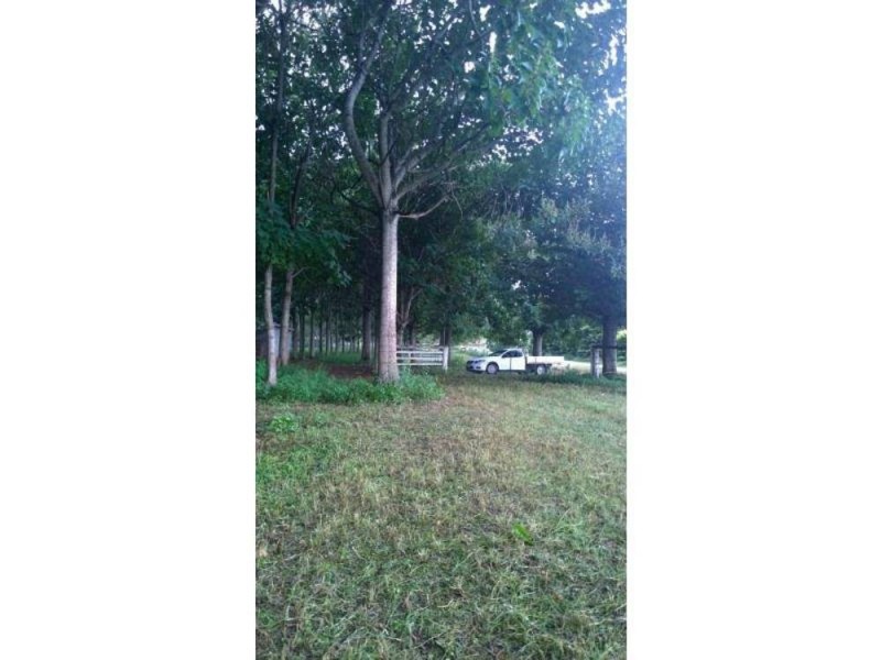 33 Wellers Road, Wooroolin QLD 4608